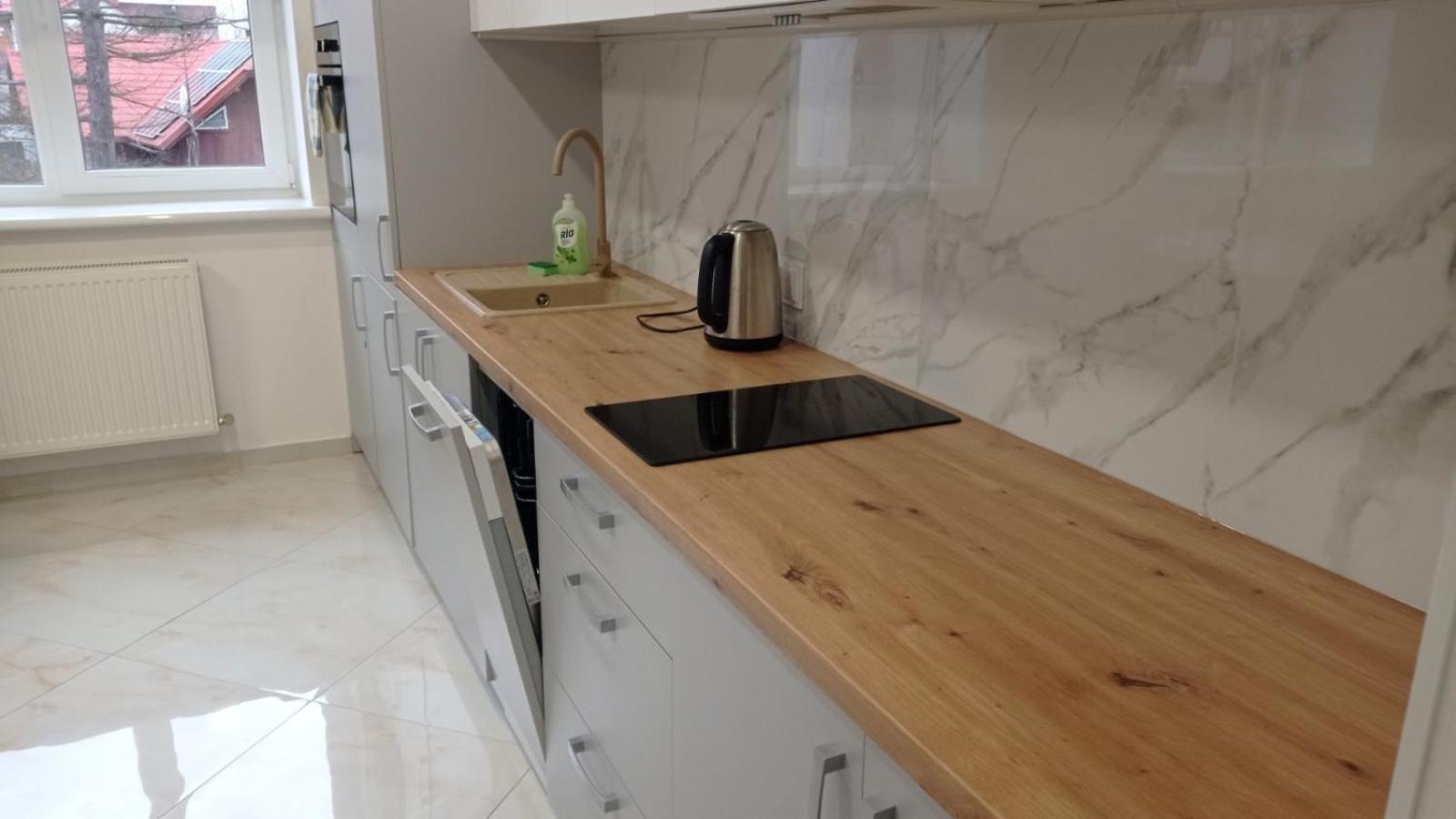 Apartplus Truskavets - Затишні Апартаменти Ngoại thất bức ảnh